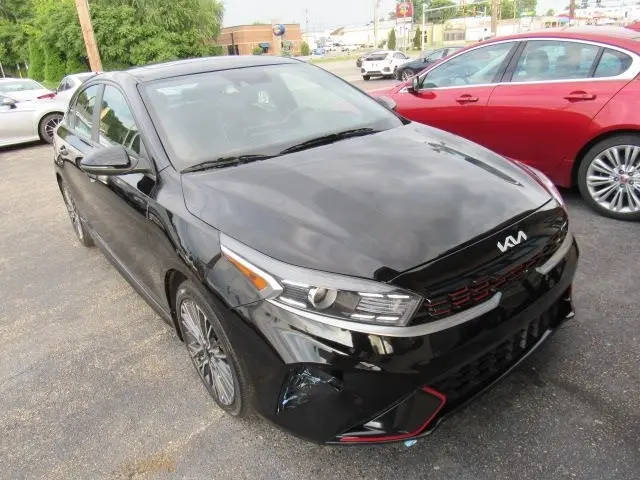 2022 Kia Forte GT-Line FWD photo