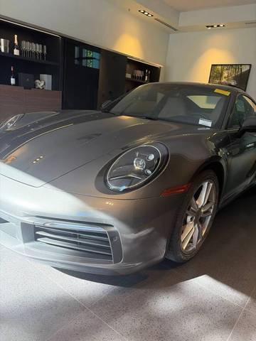 2022 Porsche 911 Carrera RWD photo