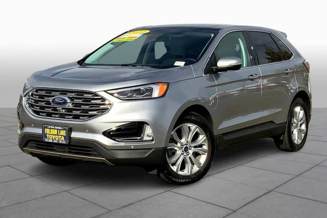 2022 Ford Edge Titanium AWD photo