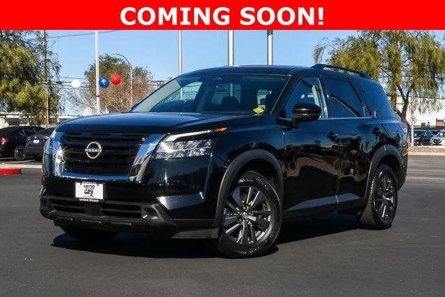 2022 Nissan Pathfinder SV FWD photo