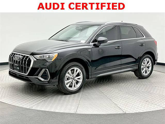 2022 Audi Q3 S line Premium AWD photo