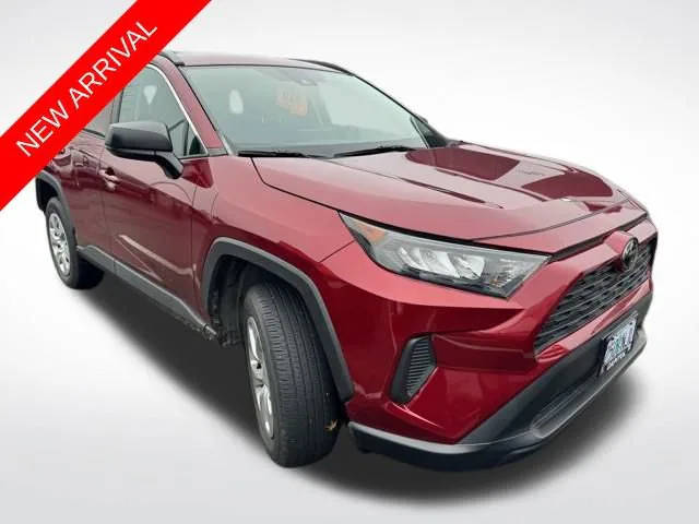 2019 Toyota RAV4 LE AWD photo