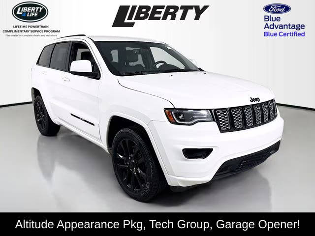 2022 Jeep Grand Cherokee Laredo X 4WD photo