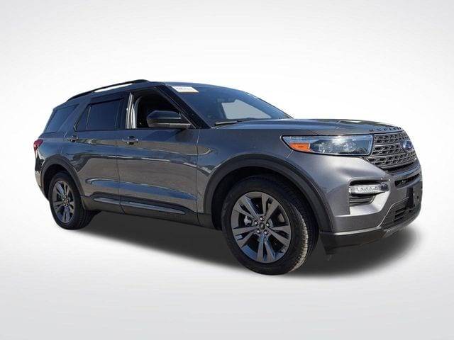 2022 Ford Explorer XLT RWD photo