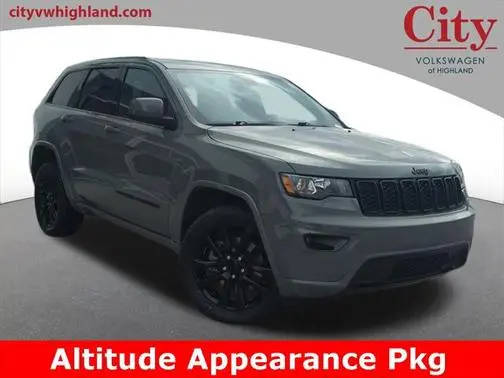 2022 Jeep Grand Cherokee Laredo X 4WD photo