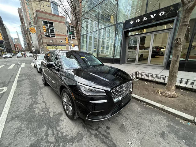 2022 Lincoln Corsair Standard AWD photo