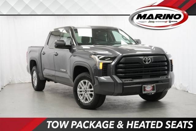 2022 Toyota Tundra SR5 4WD photo