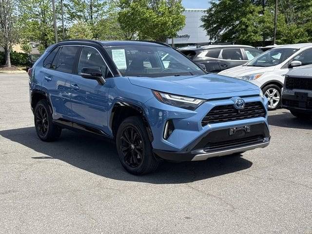 2022 Toyota RAV4 Hybrid XSE AWD photo