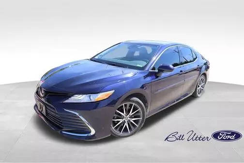 2022 Toyota Camry XLE FWD photo