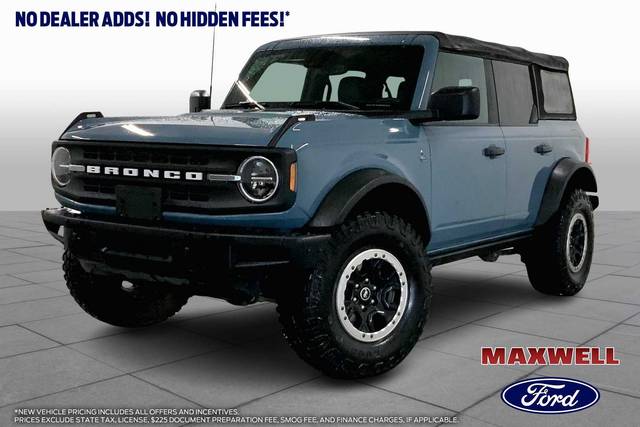 2022 Ford Bronco 4 Door Black Diamond 4WD photo