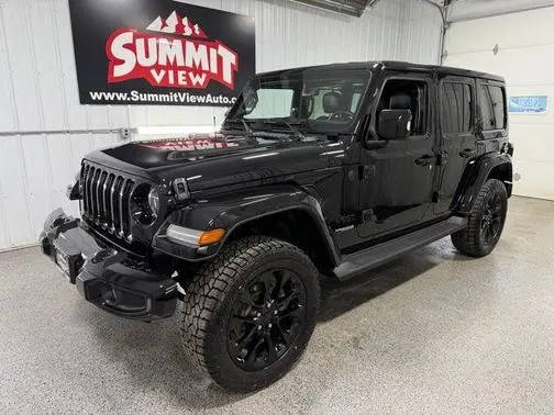 2022 Jeep Wrangler Unlimited Unlimited High Altitude 4WD photo