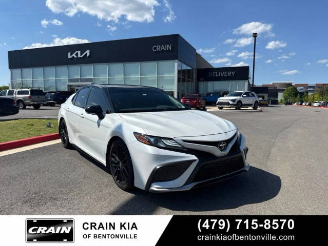 2022 Toyota Camry XSE V6 FWD photo