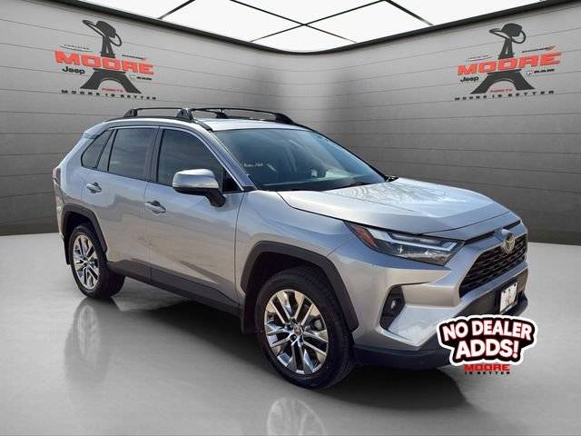 2022 Toyota RAV4 XLE Premium FWD photo