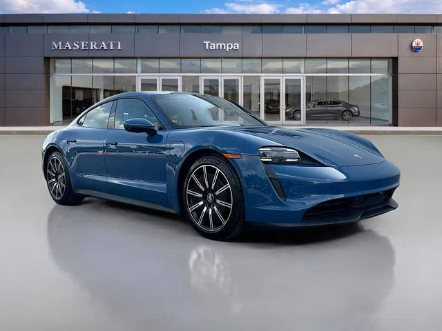 2022 Porsche Taycan RWD photo