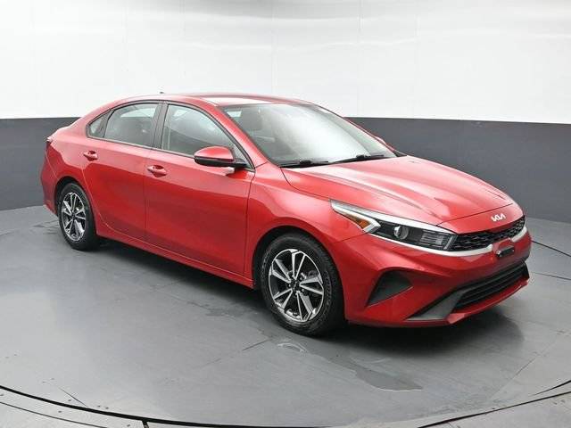 2022 Kia Forte LXS FWD photo