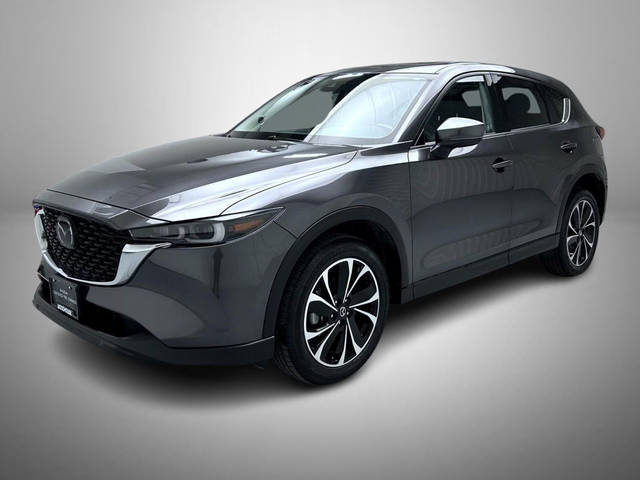 2022 Mazda CX-5 2.5 S Premium Package AWD photo