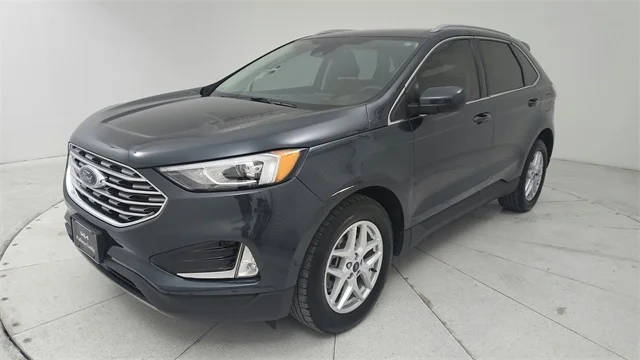 2022 Ford Edge SEL AWD photo