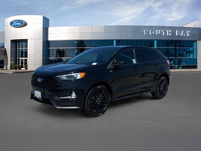 2022 Ford Edge ST-Line AWD photo