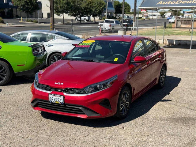 2022 Kia Forte LXS FWD photo