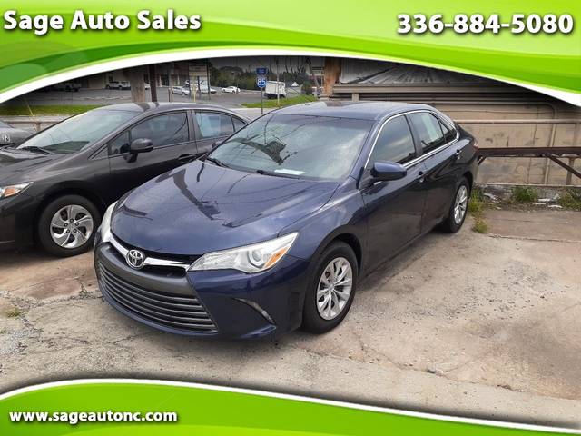 2015 Toyota Camry LE FWD photo