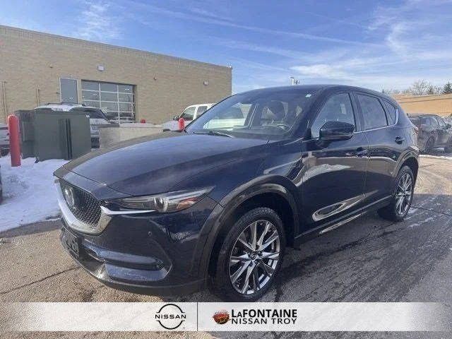 2019 Mazda CX-5 Signature AWD photo