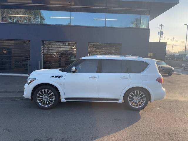 2016 Infiniti QX80  RWD photo