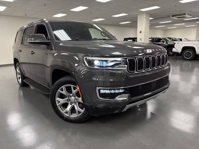 2022 Jeep Wagoneer Series II 4WD photo