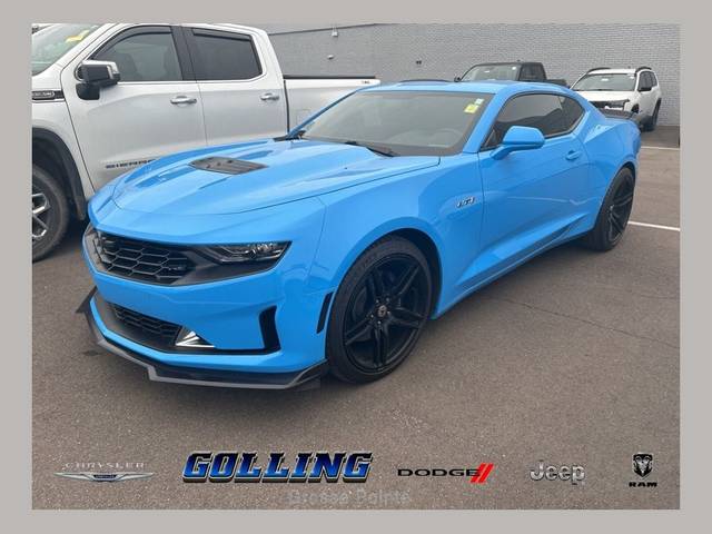 2022 Chevrolet Camaro LT1 RWD photo