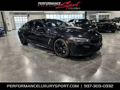 2022 BMW 8 Series 840i AWD photo