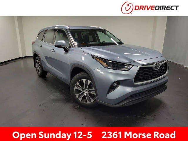 2022 Toyota Highlander XLE AWD photo