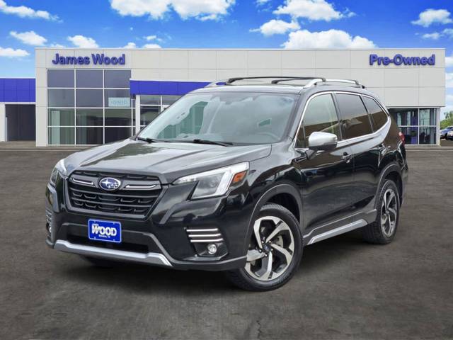 2022 Subaru Forester Touring AWD photo