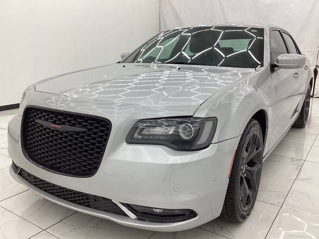 2021 Chrysler 300 300S RWD photo