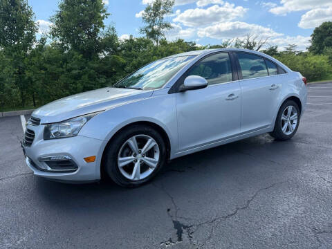 2015 Chevrolet Cruze LT FWD photo