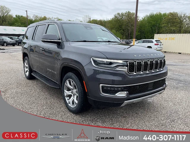 2022 Jeep Wagoneer Series II 4WD photo