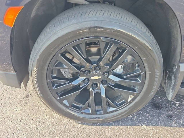 2022 Chevrolet Suburban RST 4WD photo