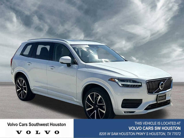 2022 Volvo XC90 Momentum AWD photo