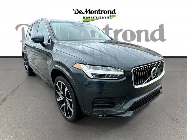 2022 Volvo XC90 Momentum AWD photo