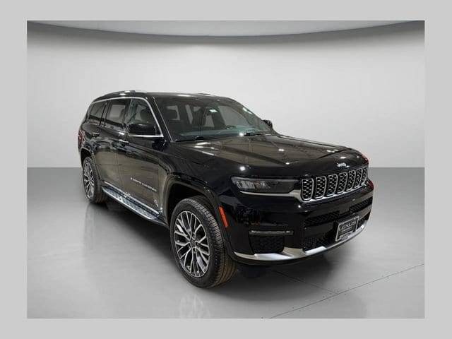 2022 Jeep Grand Cherokee L Summit Reserve 4WD photo