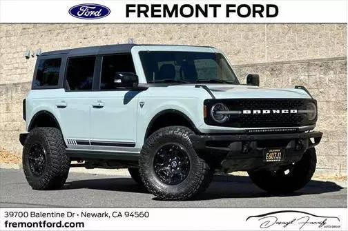 2021 Ford Bronco 4 Door First Edition 4WD photo