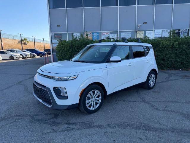2022 Kia Soul LX FWD photo