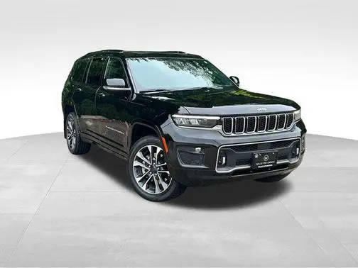 2022 Jeep Grand Cherokee L Overland 4WD photo