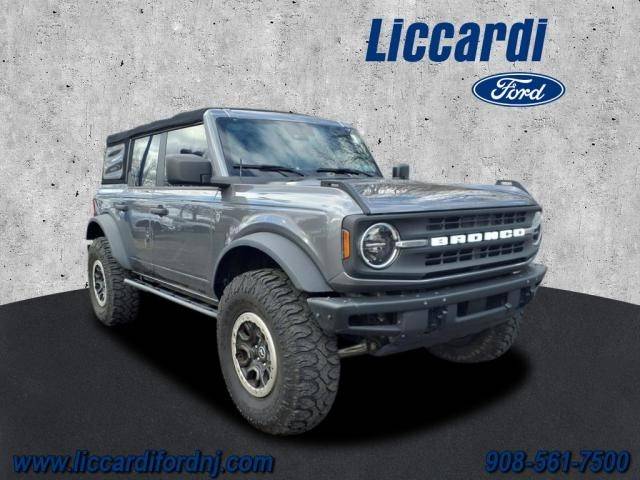 2022 Ford Bronco 4 Door Base 4WD photo