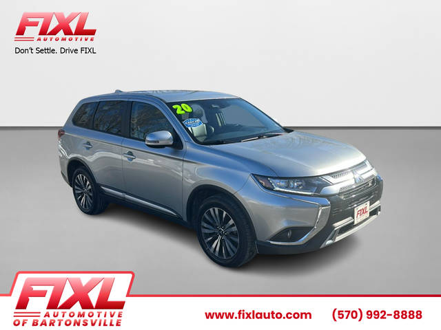 2020 Mitsubishi Outlander SE 4WD photo