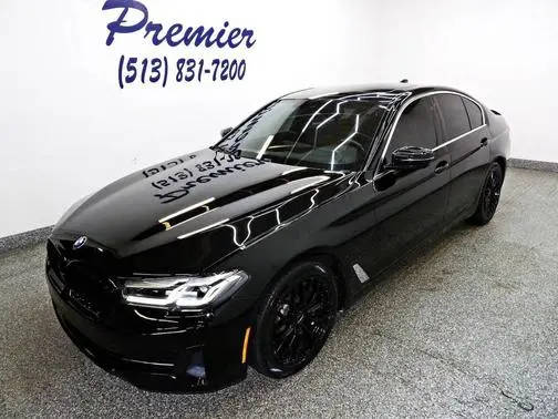 2022 BMW 5 Series 530i xDrive AWD photo