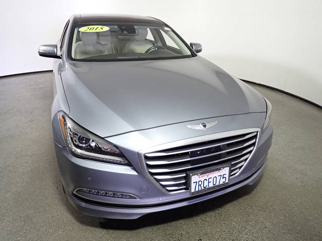 2015 Hyundai Genesis 5.0L RWD photo