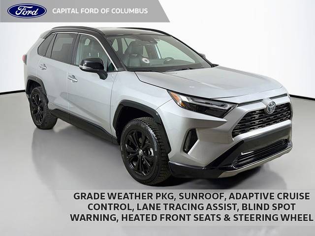 2022 Toyota RAV4 Hybrid XSE AWD photo
