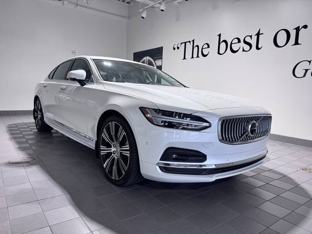 2022 Volvo S90 Inscription AWD photo
