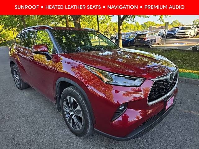 2022 Toyota Highlander XLE AWD photo