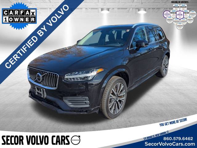 2022 Volvo XC90 Momentum AWD photo