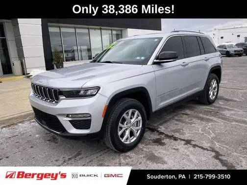 2022 Jeep Grand Cherokee Limited 4WD photo